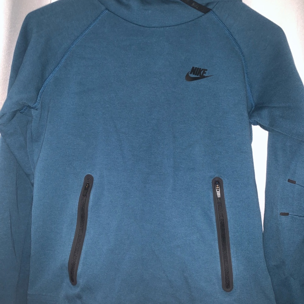 XS Nike Hoodie